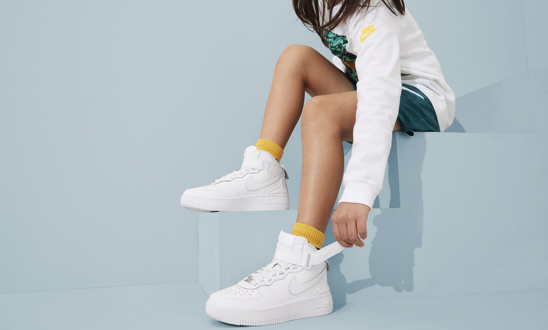 Nike air force 1 mid kids online